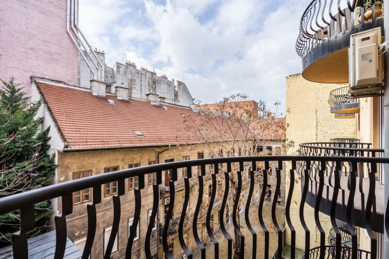 Bpr Vivid Downtown Vibe With Balcony Apartment Budapest Exterior photo